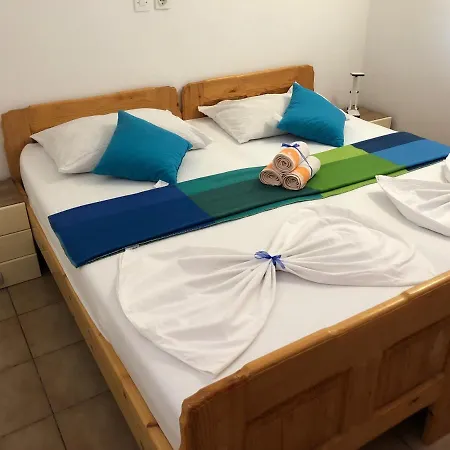 Anton Apartment
