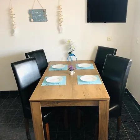 Apartment Anton Pag Town
