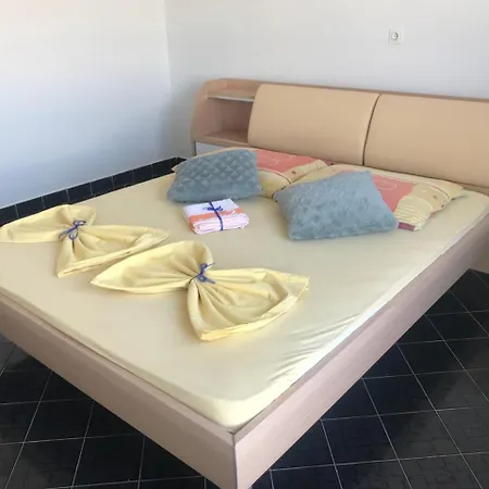 Apartament Anton Pag Town